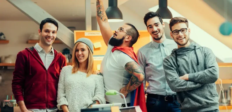 How Salesforce for The Insurance Industry Supports Customer Service Transformation 