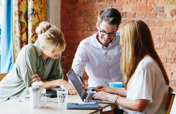 Executive-grade Program Prepares High-Impact Professionals for a Dynamic World