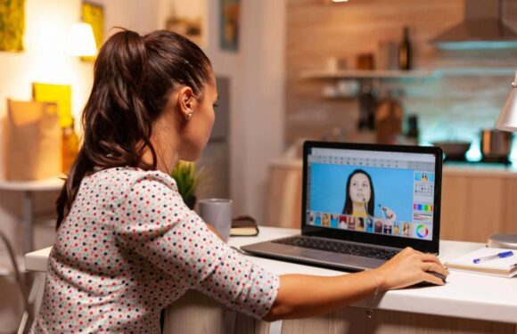 Why Image Retouching is Essential for E-commerce Product Photography