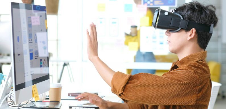 How AR & VR Are Shaping the Future of Mobile Applications?
