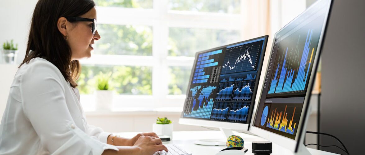 Personalize and Improve Elearning Experiences with Data Mining Services